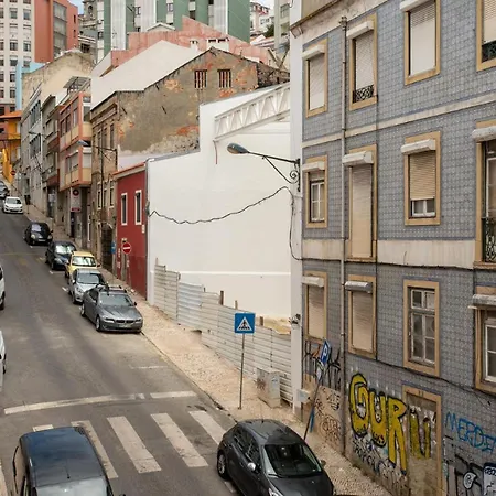 Arroios Apartment - Lisbonbreaks